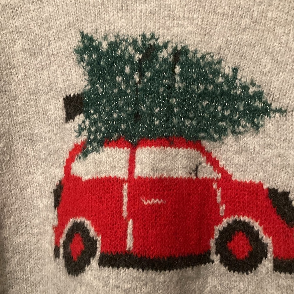 Cupcakes & Cashmere Holiday Sweater NWT - Picture 3 of 7